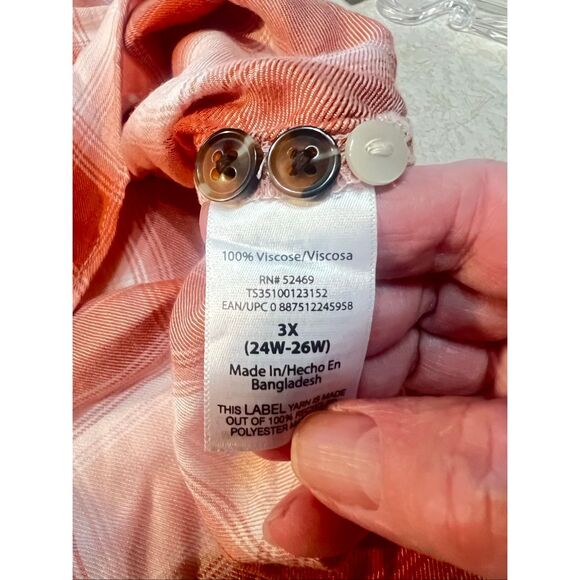 Terra & Sky Womans Plaid Button zip blouse Sz 3X NWT - Picture 7 of 7